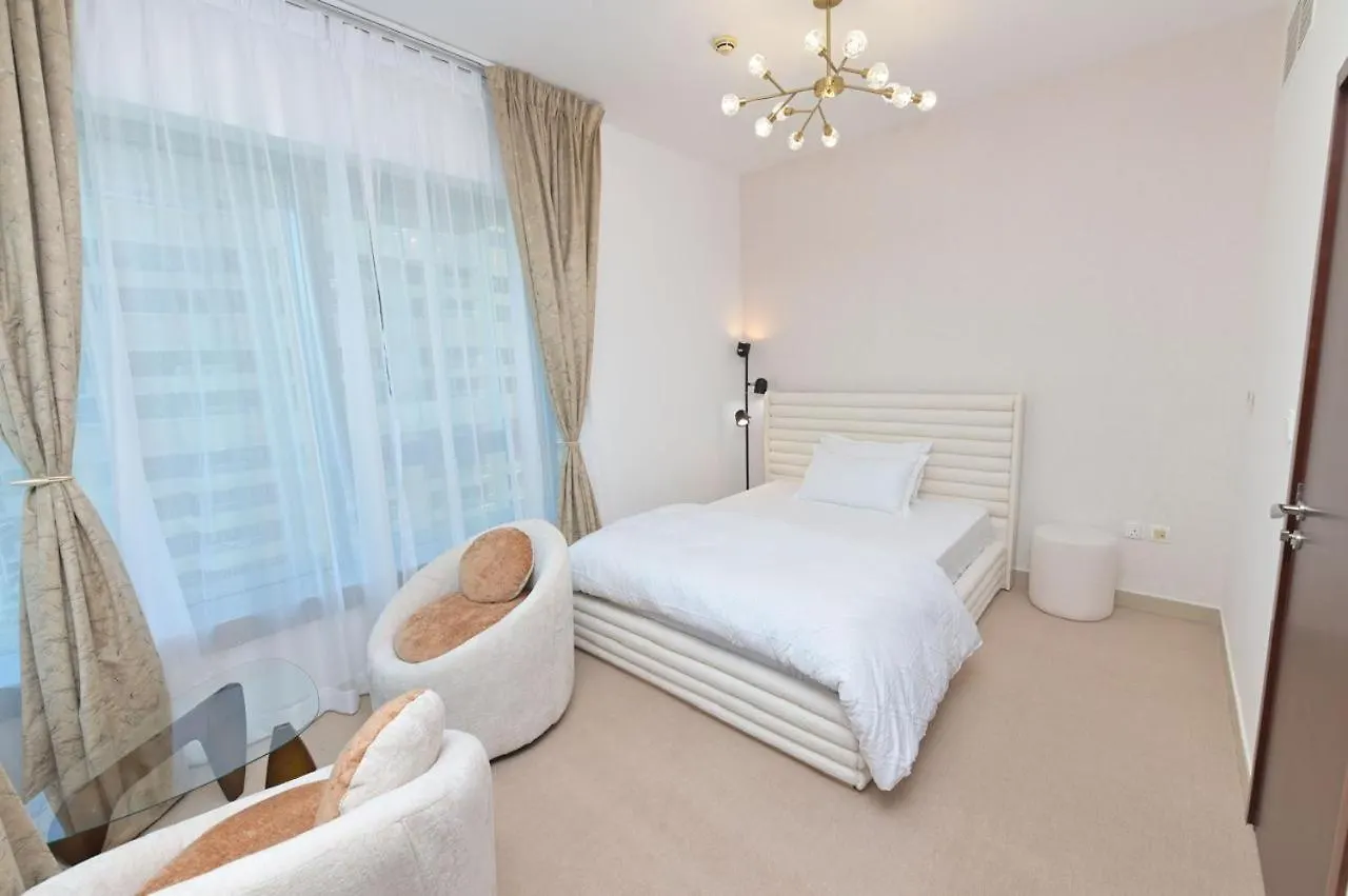 דירה דובאי La Vista Holiday Home איחוד האמירויות הערביות
