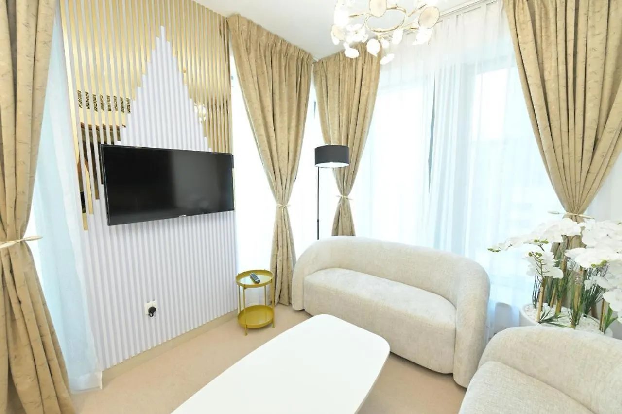 דירה דובאי La Vista Holiday Home