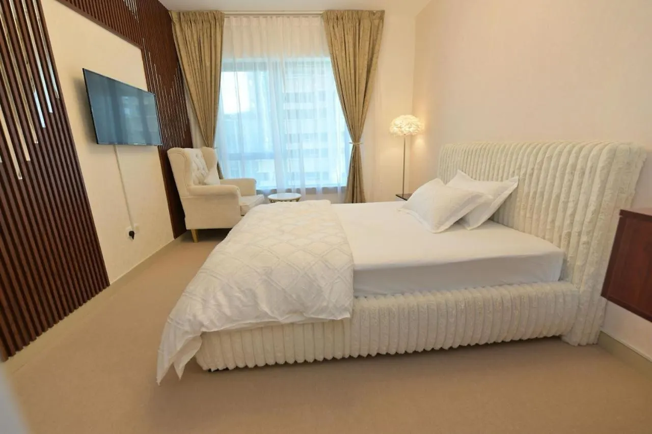 アパート La Vista Holiday Home ドバイ